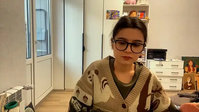 Snapshot of SaintMari chatting on 02/08/26, 12:14 SaintMari online show from 02/08/26, 12:14