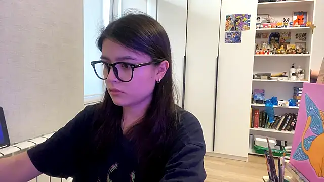 Snapshot of SaintMari chatting on 05/09/26, 02:20 SaintMari online show from 05/09/26, 02:20