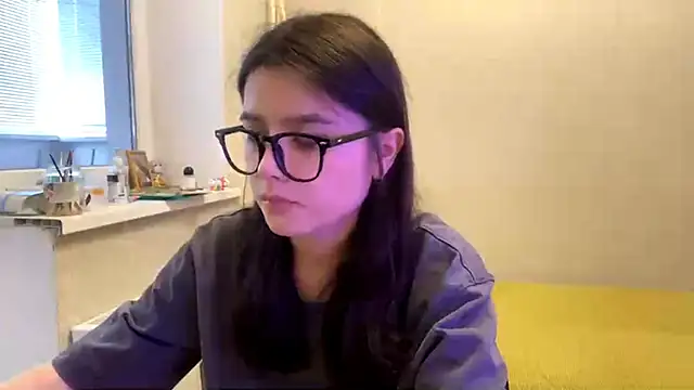 Snapshot of SaintMari chatting on 05/30/26, 02:12 SaintMari online show from 05/30/26, 02:12