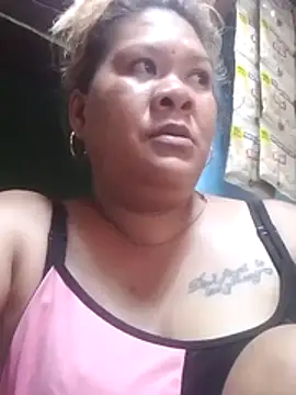 Snapshot of queen_lovely69 chatting on 02/11/26, 03:50 queen lovely69 online show from 02/11/26, 03:50