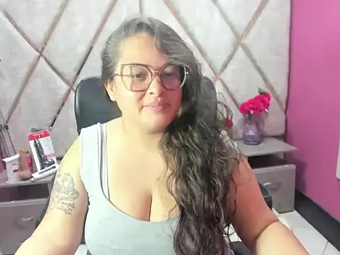 Sarah Boobs  online show from 04/10/26, 03:35