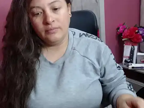 Snapshot of Sarah_Boobs_ chatting on 02/25/26, 03:07 Sarah Boobs online show from 02/25/26, 03:07