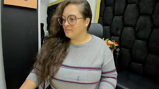 Sarah Boobs  online show from 06/03/26, 04:13
