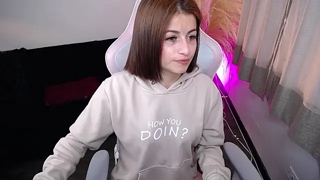 teylo80as online show from 03/04/26, 12:02