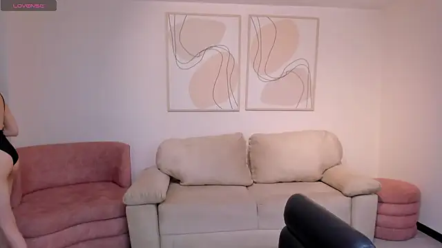 Snapshot of DaliaRose_ chatting on 03/01/26, 11:05 DaliaRose online show from 03/01/26, 11:05