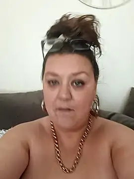 Nova-iswiserx online show from 03/28/26, 02:40