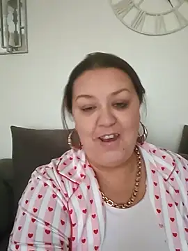 Nova-iswiserx online show from 02/18/26, 10:22