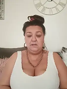 Nova-iswiserx online show from 02/24/26, 11:11