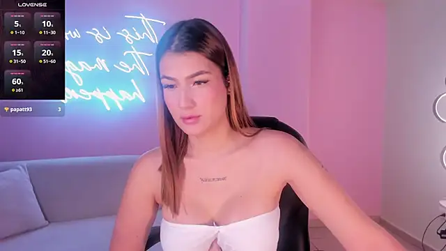 BellaThompsonX online show from 02/20/26, 03:25