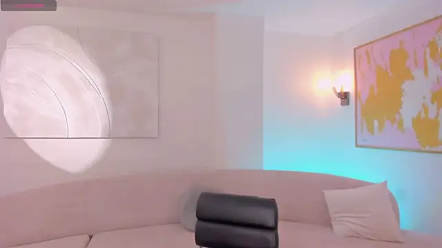 BellaThompsonX online show from 03/20/26, 08:54