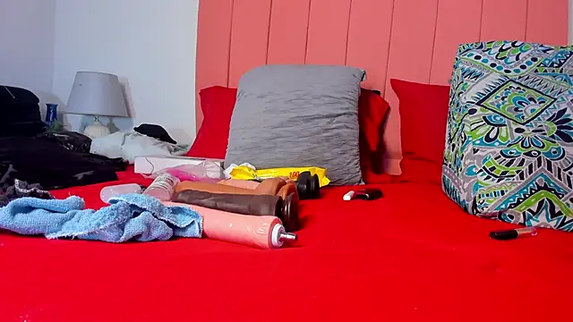 rose thompson19 online show from 02/13/26, 07:03