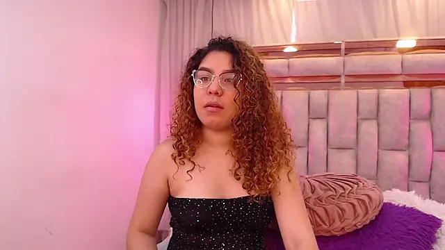 AllisonAdams  online show from 04/09/26, 12:00