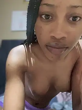 Snapshot of diamond_Ines chatting on 02/02/26, 12:31 diamond Ines online show from 02/02/26, 12:31