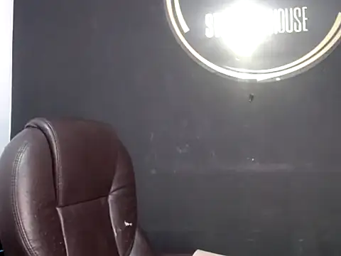 luisandri  online show from 02/03/26, 10:37