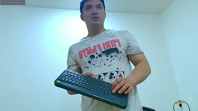 Alexander Connor online show from 03/31/26, 12:07