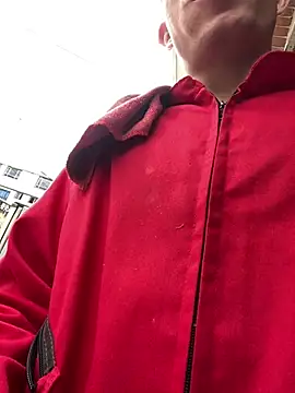 Snapshot of santiObrero chatting on 02/03/26, 04:56 santiObrero online show from 02/03/26, 04:56