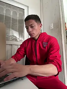 santiObrero online show from 03/25/26, 03:00