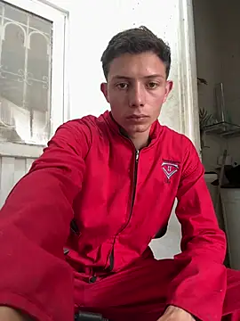 santiObrero online show from 05/06/26, 04:00