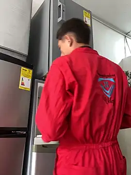 Snapshot of santiObrero chatting on 02/13/26, 07:03 santiObrero online show from 02/13/26, 07:03