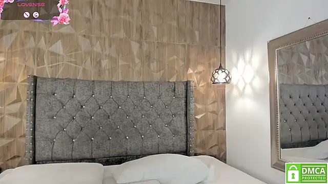 Zamahara Rodriguez online show from 04/17/26, 08:00