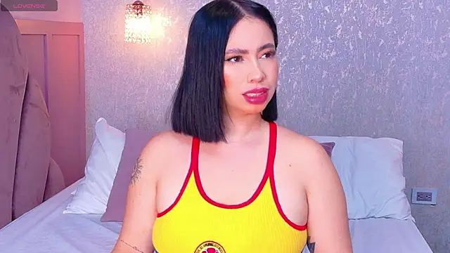 Sienna-Gold online show from 06/17/26, 02:05