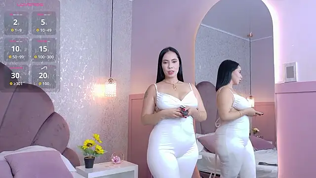 Sienna-Gold online show from 01/19/26, 01:59