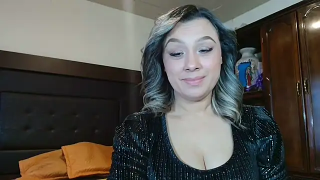 Snapshot of aitanalove_ chatting on 05/18/26, 10:14 aitanalove online show from 05/18/26, 10:14