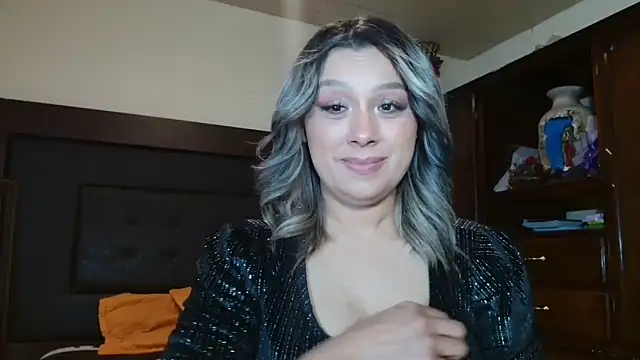 Snapshot of aitanalove_ chatting on 05/15/26, 12:52 aitanalove online show from 05/15/26, 12:52