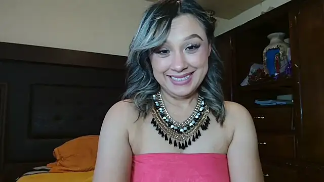 Snapshot of aitanalove_ chatting on 05/19/26, 09:22 aitanalove online show from 05/19/26, 09:22