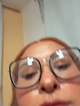 Nailealipsglossy online show from 02/14/26, 09:20