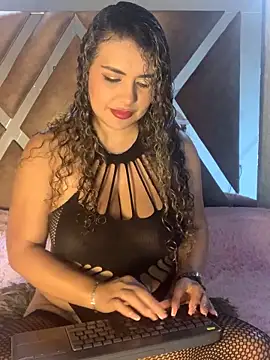 TianaRios Pink online show from 03/13/26, 10:59