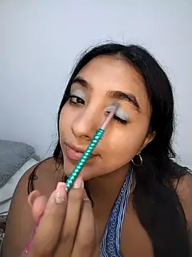 Eva Ferrari online show from 05/07/26, 06:00