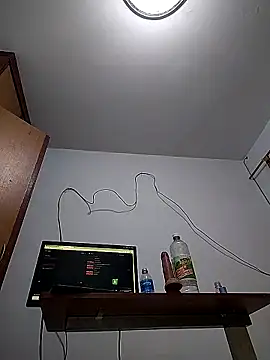 Eva Ferrari online show from 03/26/26, 05:33