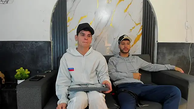 Snapshot of Angel_Villareal chatting on 02/27/26, 05:07 Angel Villareal online show from 02/27/26, 05:07