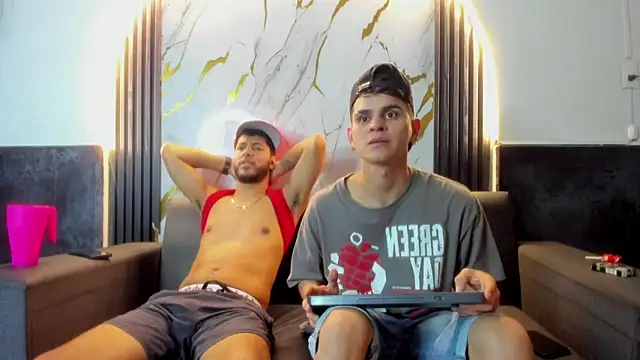 Snapshot of Angel_Villareal chatting on 02/07/26, 07:49 Angel Villareal online show from 02/07/26, 07:49