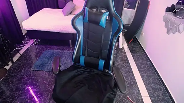 eliana meaw online show from 02/04/26, 08:15