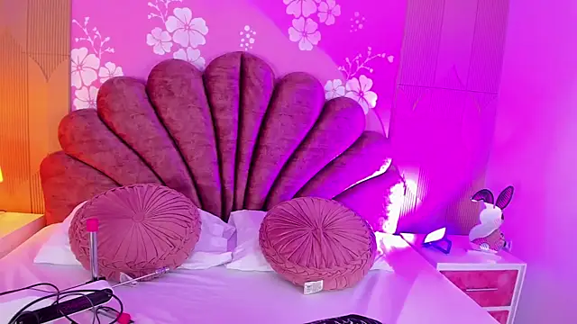 MadisonFox1 online show from 02/27/26, 11:32