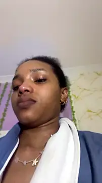 Snapshot of Ebony_love07 chatting on 07/09/26, 12:22 Ebony love07 online show from 07/09/26, 12:22