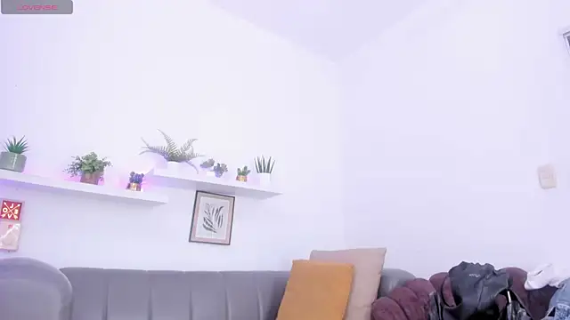 Snapshot of Amira_Alzahra chatting on 06/23/26, 05:22 Amira Alzahra online show from 06/23/26, 05:22
