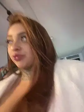 Snapshot of EmilyMoore_Pink chatting on 02/03/26, 02:53 EmilyMoore Pink online show from 02/03/26, 02:53