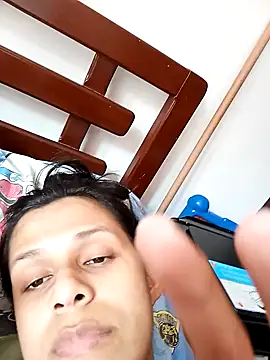 Snapshot of mitzukywinteer chatting on 02/08/26, 06:05 mitzukywinteer online show from 02/08/26, 06:05