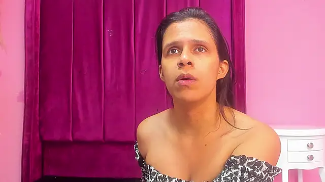 mitzukywinteer online show from 04/10/26, 07:54