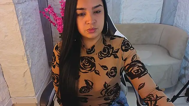 Aliz Cooper Tx online show from 02/06/26, 07:43