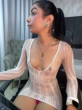 Auri   online show from 03/13/26, 11:59