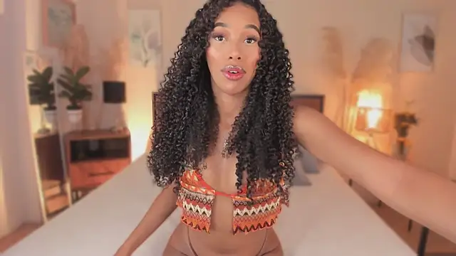 KaryMooon online show from 02/05/26, 10:49