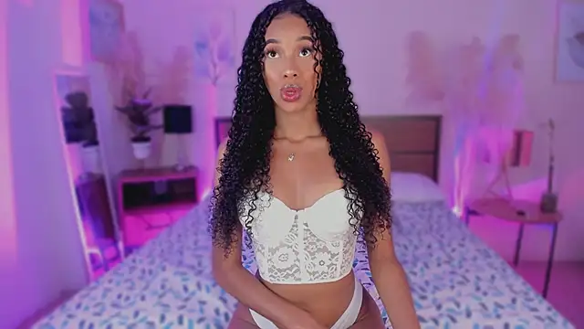 KaryMooon online show from 02/11/26, 07:25