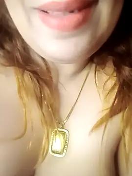 Snapshot of Naughty-Yousra chatting on 04/25/26, 05:21 Naughty-Yousra online show from 04/25/26, 05:21