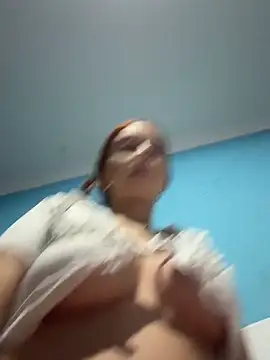 Carithooo online show from 04/11/26, 05:59