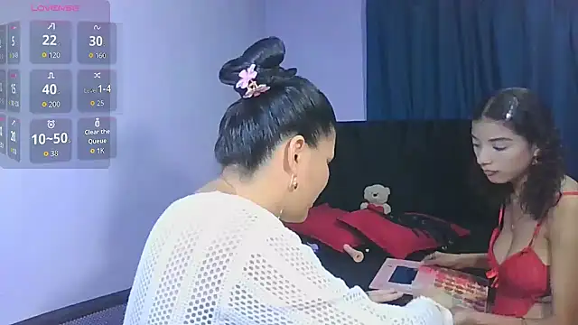 Helena-Paola online show from 03/08/26, 03:21