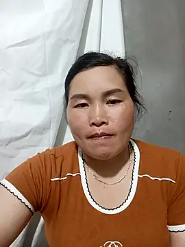 Snapshot of nana_nana99 chatting on 05/12/26, 02:12 nana nana99 online show from 05/12/26, 02:12